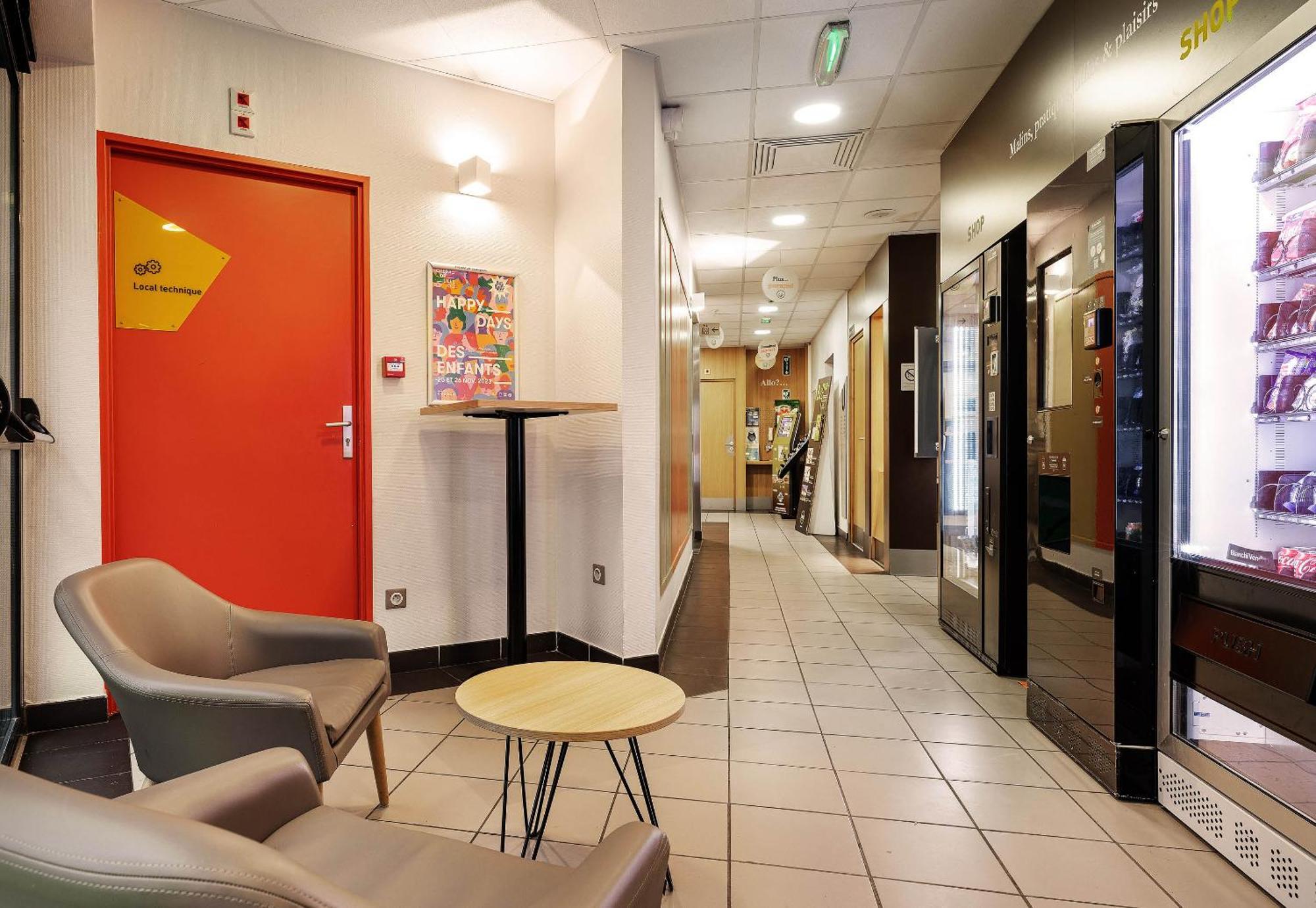 B&B Hotel Lille Tourcoing Centre Exterior photo