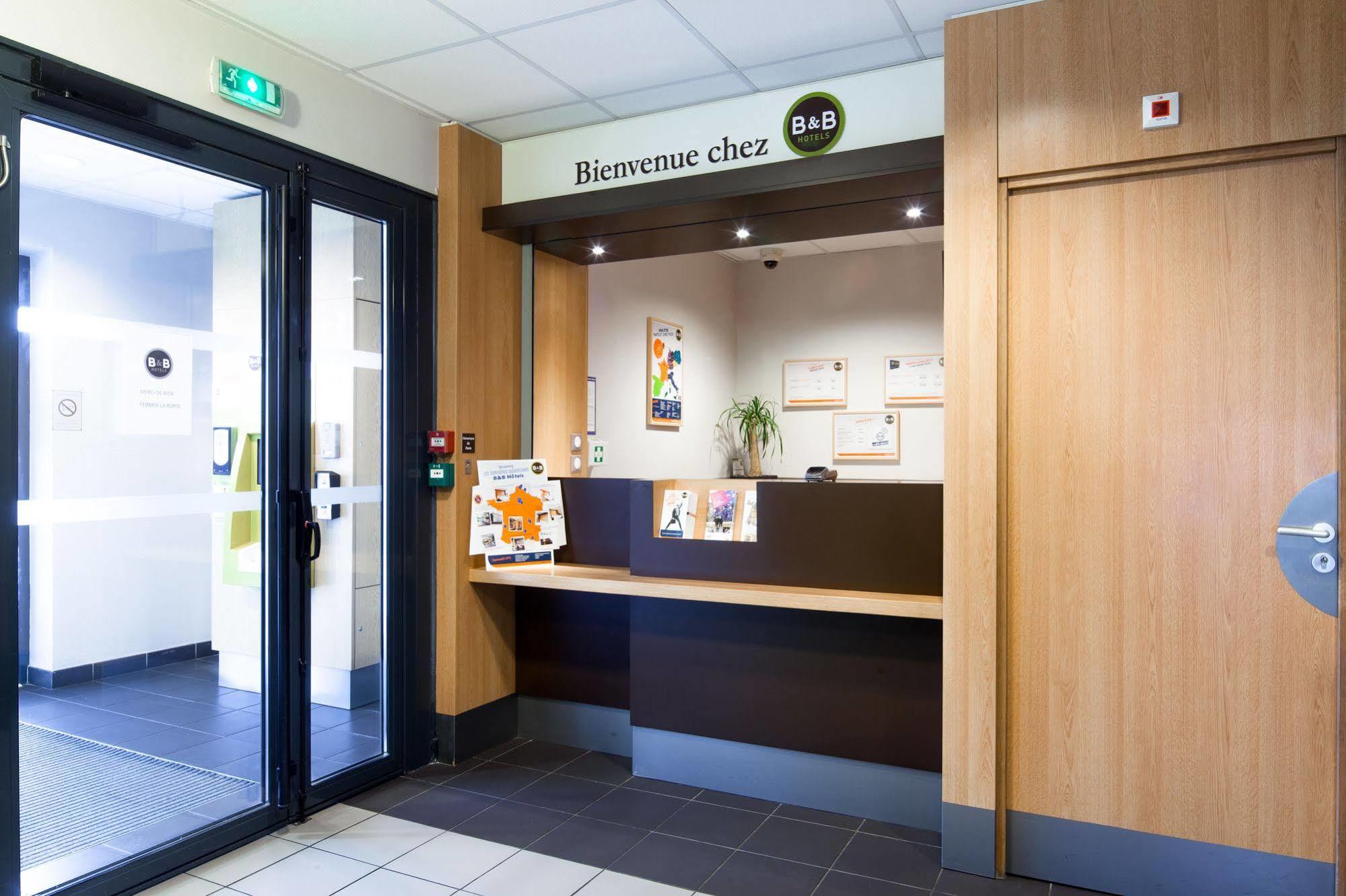 B&B Hotel Lille Tourcoing Centre Exterior photo