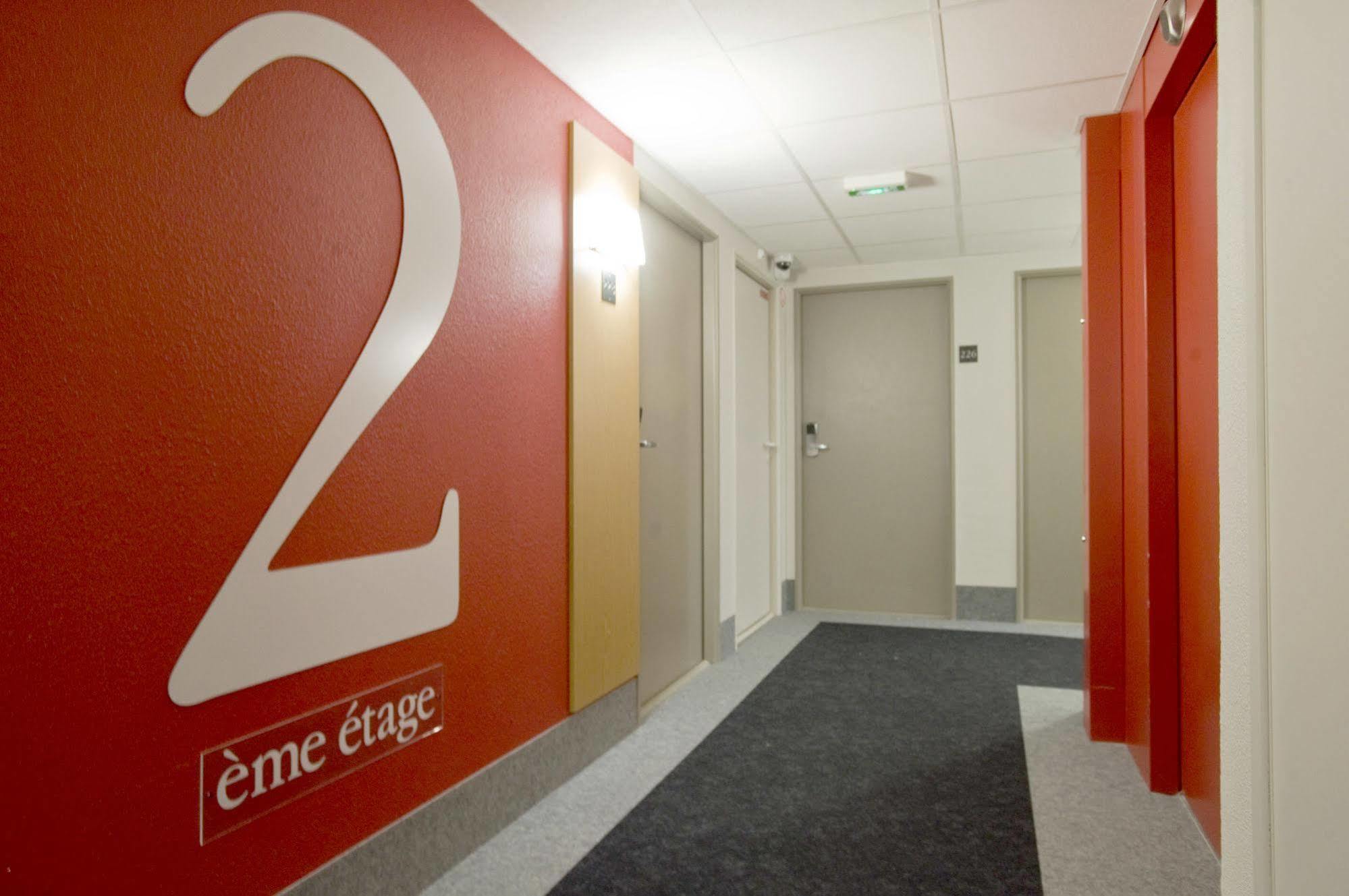 B&B Hotel Lille Tourcoing Centre Exterior photo